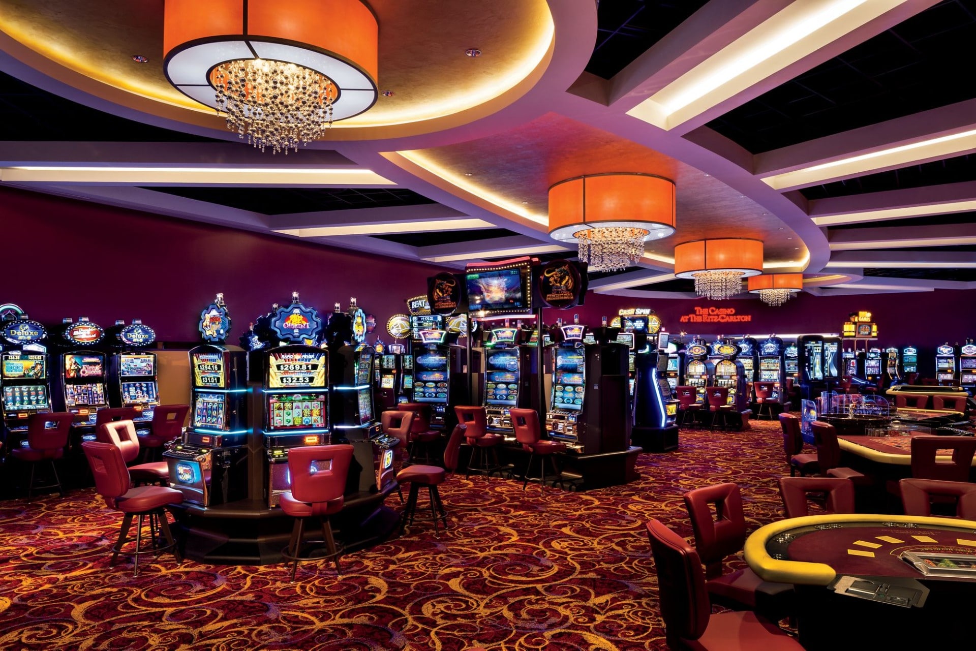 Slot Makinelerinde Strateji ve İddialarda Bulunma